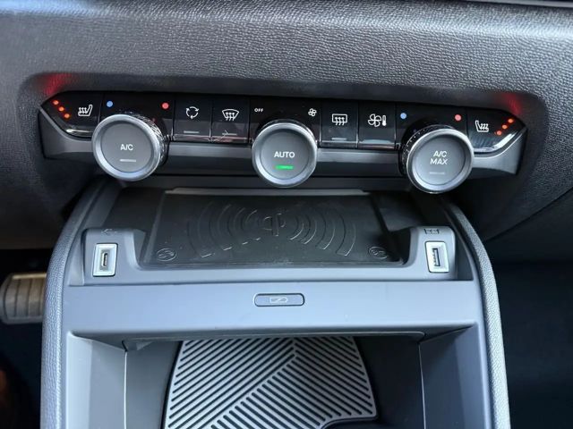 Citroën C4 Hybrid Max