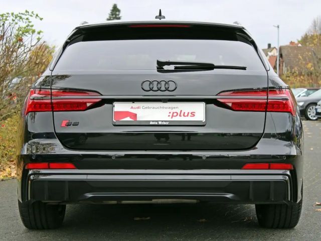 Audi S6 Avant Quattro