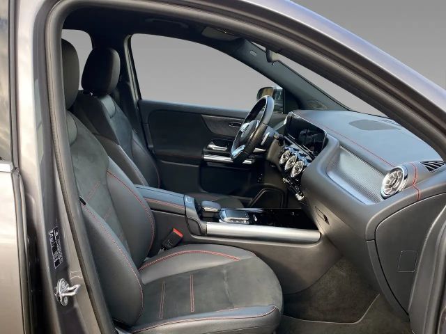 Mercedes-Benz EQA 250 AMG Line