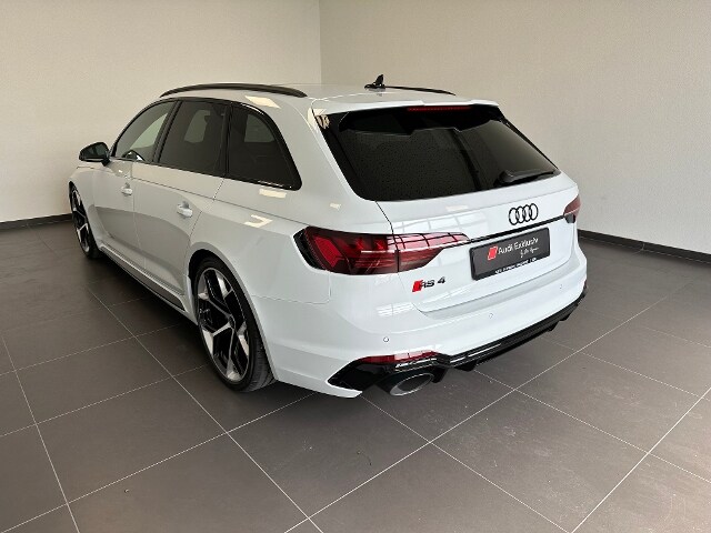 Audi RS4 Avant Quattro