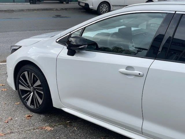 Toyota Corolla Active Hybride Touring