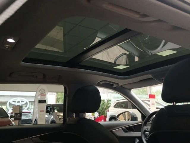 Audi A4 40 TDI Avant S-Line