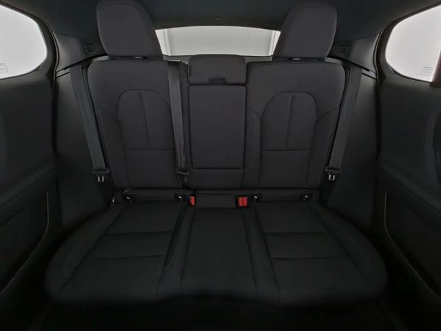 Volvo EC40 AWD Plus