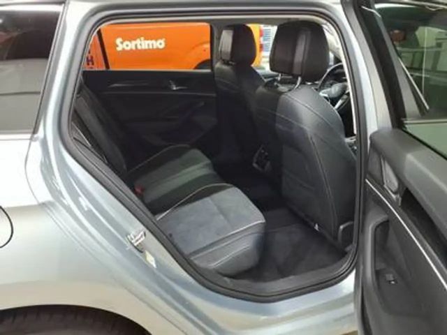 Volkswagen Passat Business