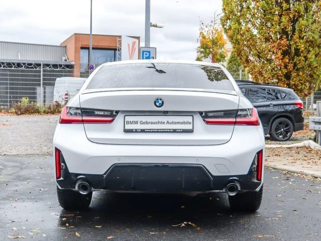 BMW 330 330i M-Sport Sedan xDrive