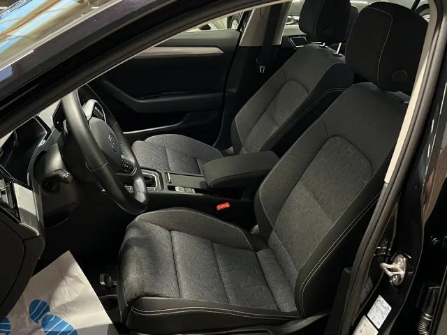 Volkswagen Passat 4Motion Business Variant