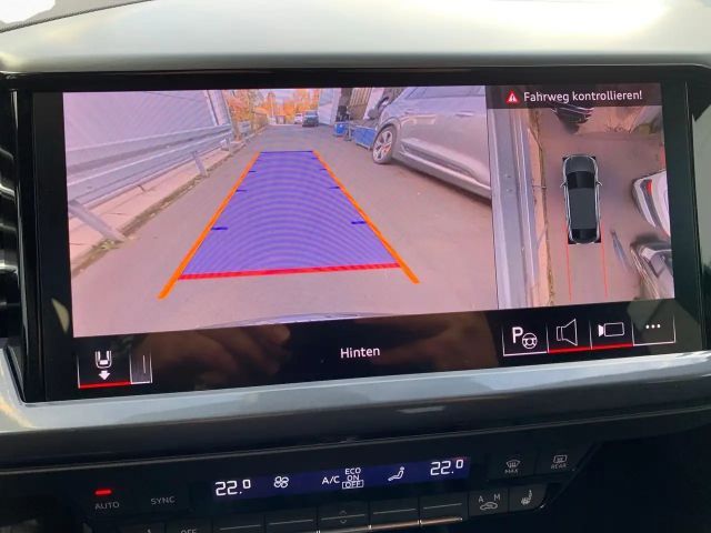 Audi Q4 e-tron S-Line