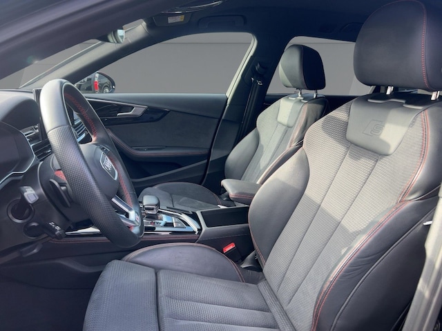 Audi A4 40 TFSI Avant S-Tronic