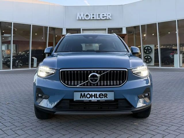 Volvo XC40 Core Recharge T4