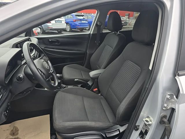 Hyundai i20 1,2 MPI i-Line