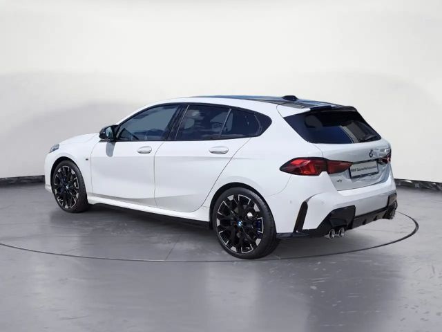 BMW 135 Sedan xDrive