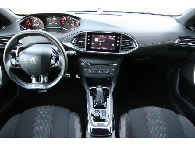 Peugeot 308 EAT8 GT-Line