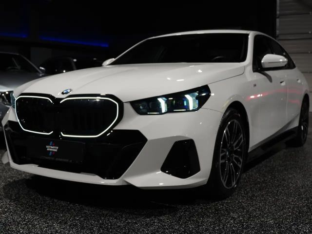 BMW 520 520d M-Sport Sedan xDrive