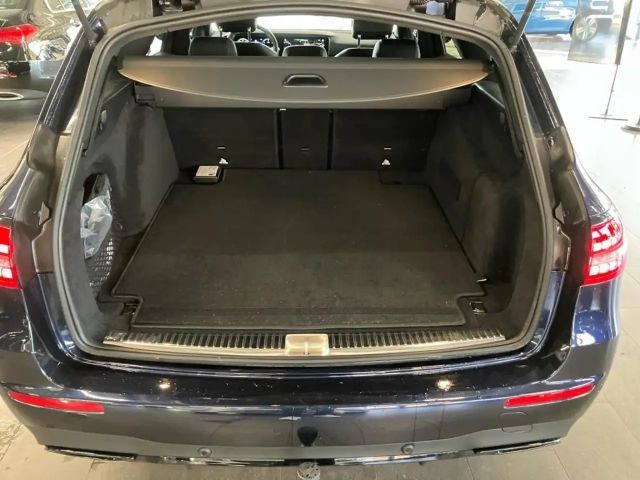 Mercedes-Benz E 220 AMG Line E 220 d Estate