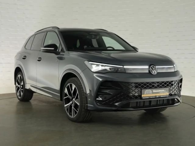 Volkswagen Tiguan 4Motion DSG R-Line