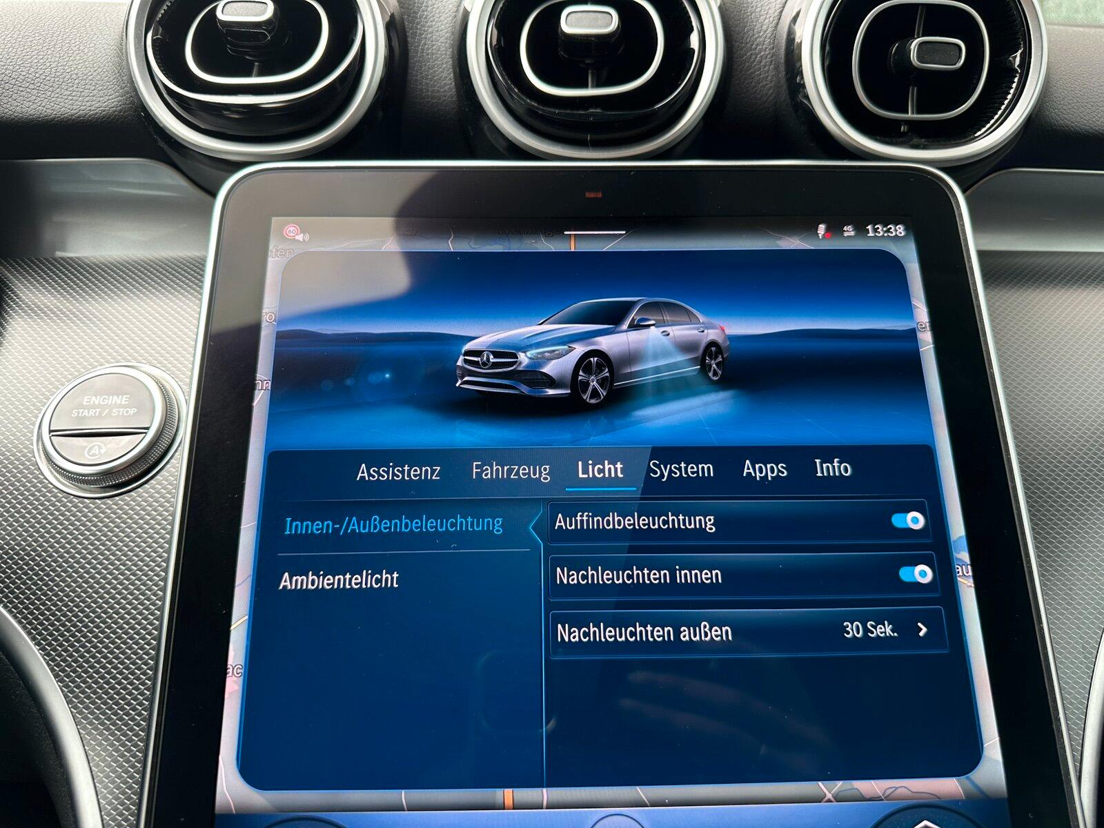 Mercedes-Benz C 200 AVANTGARDE Sedan