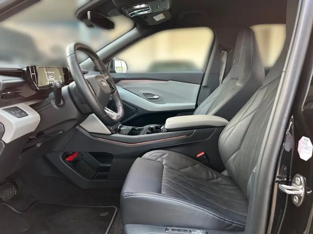 Ford Capri Premium RWD