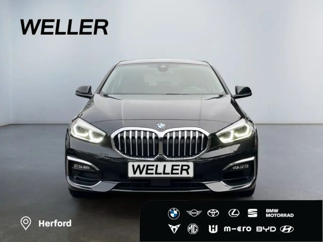 BMW 120 120i Luxury Line Sedan