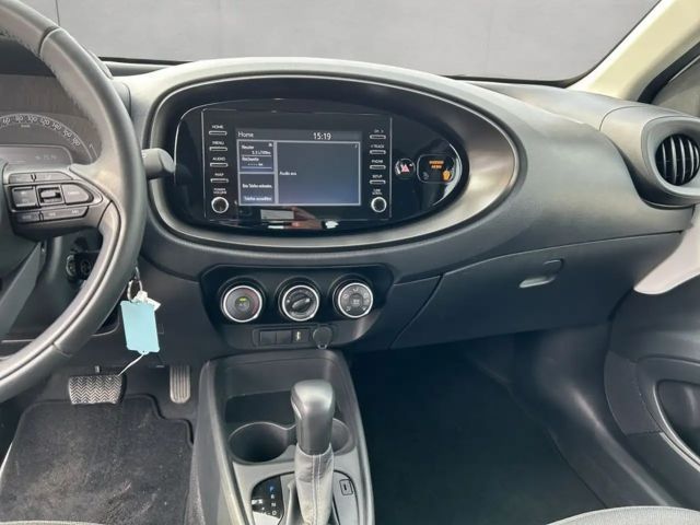 Toyota Aygo X Hatchback Play X-play