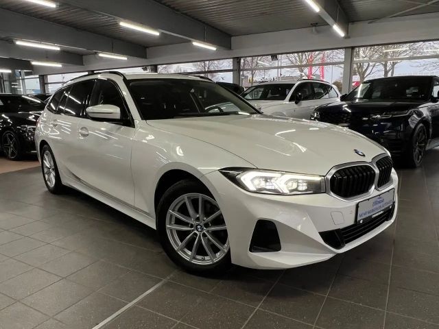 BMW 320 320d Touring xDrive