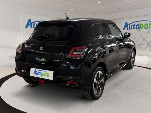 Suzuki Swift Flash Hybrid