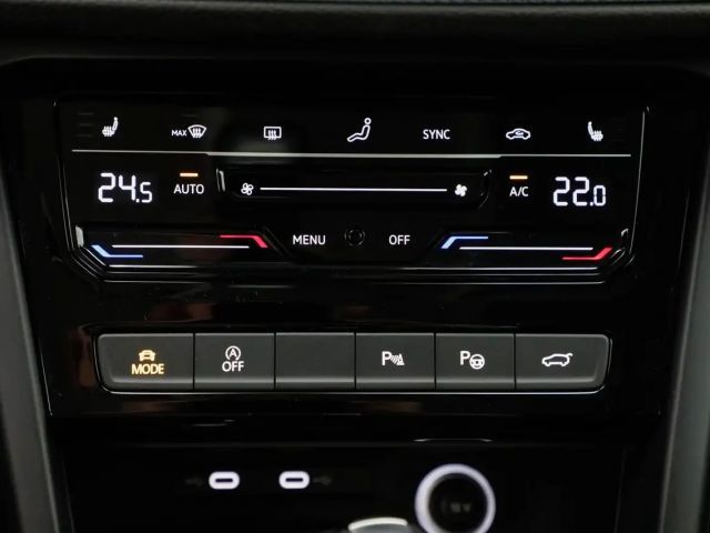 Volkswagen Touran 1.5 TSI DSG