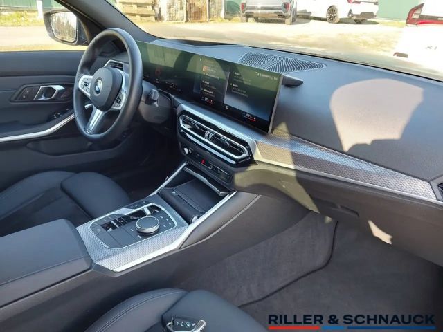 BMW 320 320i M-Sport Touring