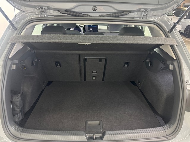 Volkswagen Golf 1.5 eTSI Golf VIII Life