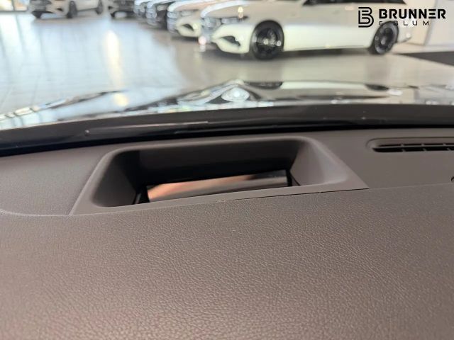 Mercedes-Benz A 250 4MATIC AMG Line