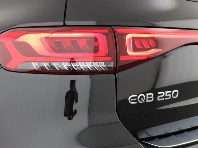 Mercedes-Benz EQB 250 Progressive