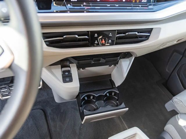 Volkswagen Multivan IQ.Drive Lang T7