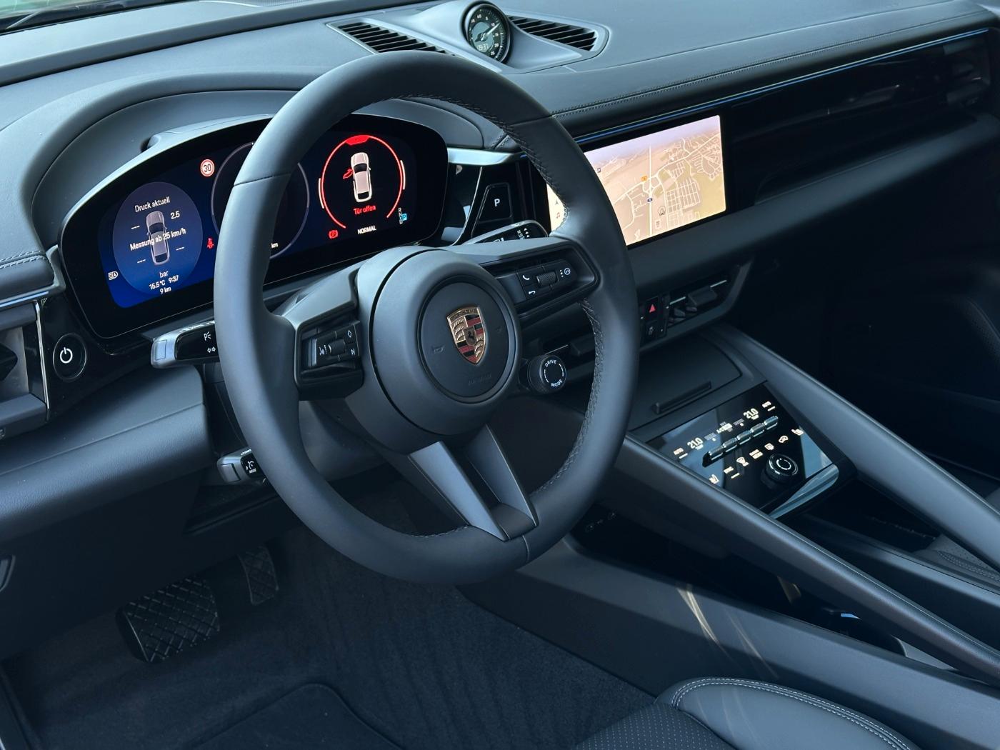 Porsche Macan BOSE PANO Lenkradheizung