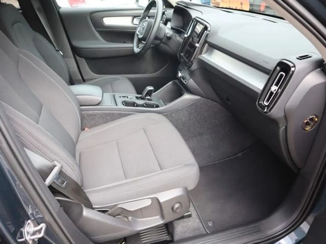 Volvo XC40 Momentum