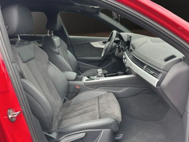 Audi A4 40 TFSI Avant Quattro