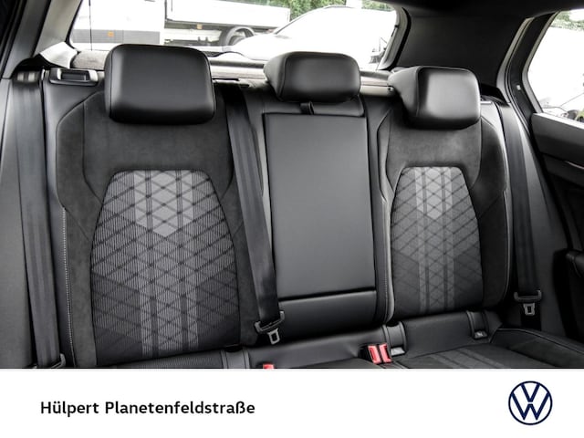 Volkswagen Golf DSG R-Line