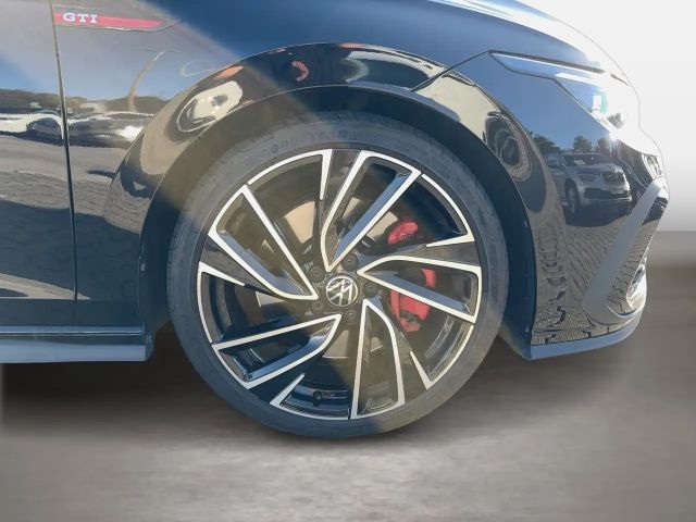 Volkswagen Golf DSG GTI