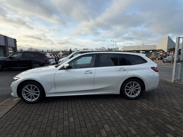 BMW 320 320d Touring xDrive