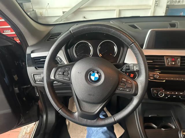 BMW X1 Advantage pakket sDrive