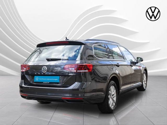 Volkswagen Passat 1.5 TSI Business DSG Variant