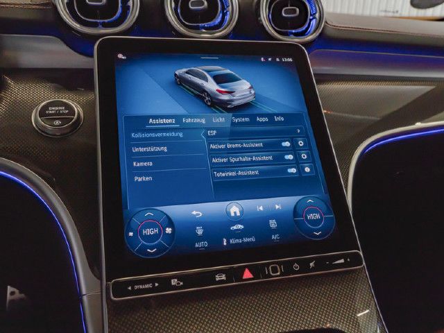 Mercedes-Benz C 200 AMG Line Sedan