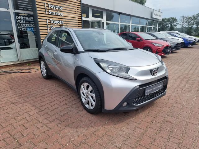 Toyota Aygo X 1.0 VVT-i Play