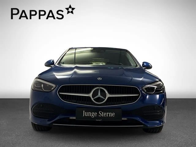 Mercedes-Benz C 300 C 300 e Sedan