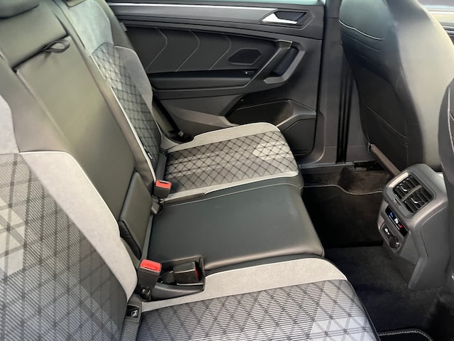 Volkswagen Tiguan 4Motion Allspace DSG R-Line