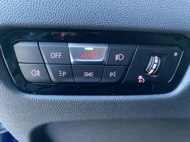 BMW 318 318i M-Sport Sedan Touring