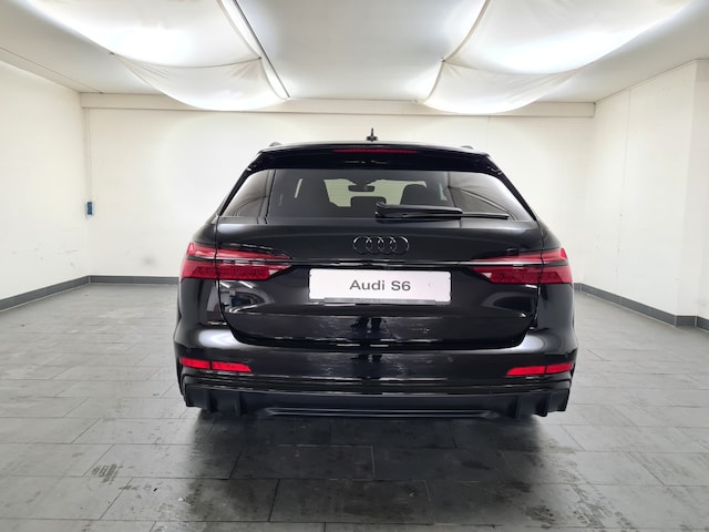 Audi S6 Avant Quattro