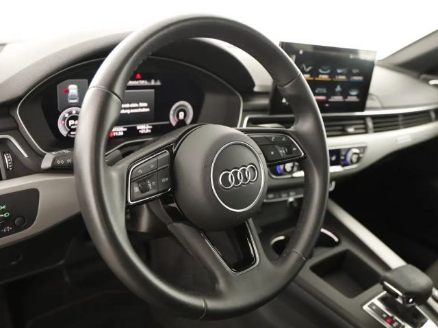 Audi A4 40 TDI Quattro Sedan