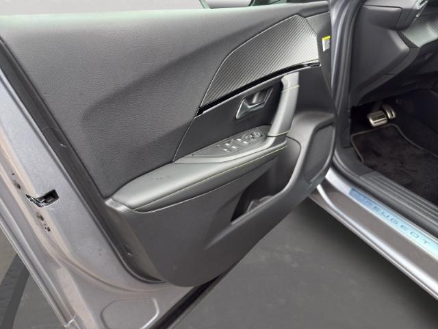 Peugeot 2008 EAT8 GT-Line