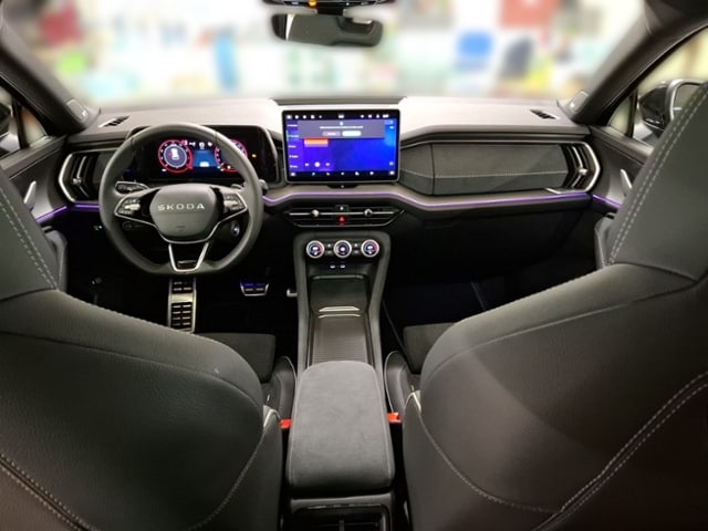 Skoda Kodiaq 1,5 eTSI DSG MATRIX PANO NAVI 7S EL-HK