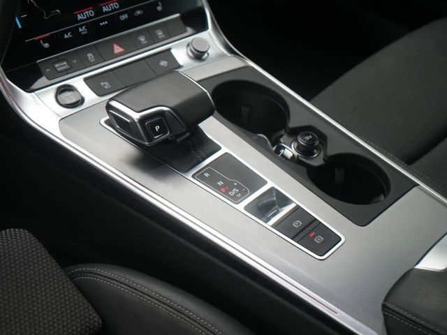 Audi A6 Avant Quattro S-Line