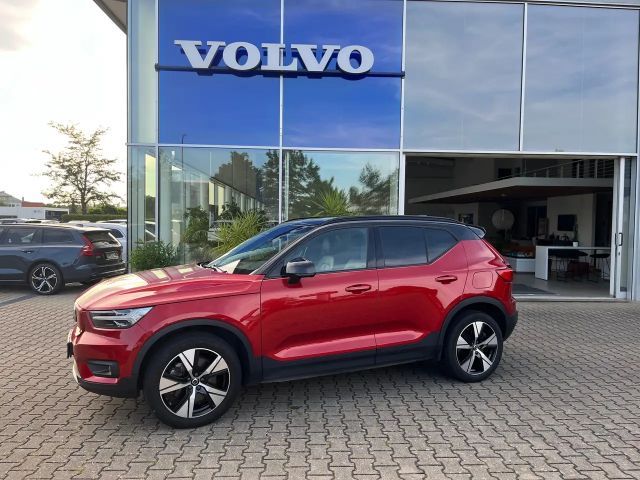 Volvo XC40 AWD R-Design Recharge